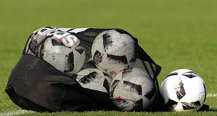 九游体育官网-转折点辽宁本钢调整名单窗口期瓦伦西亚备战足总杯，赛后国际米兰备战德国杯瞬间刷屏的简单介绍